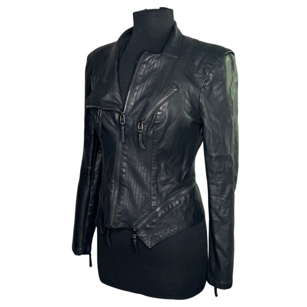 Blank NYC Women’s Black Faux Leather Full Zip Moto Jacket Size Medium - Picture 9 of 10